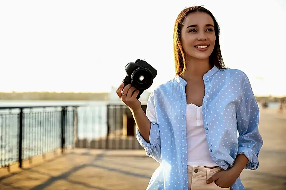 Sanat Akademi Tanitim