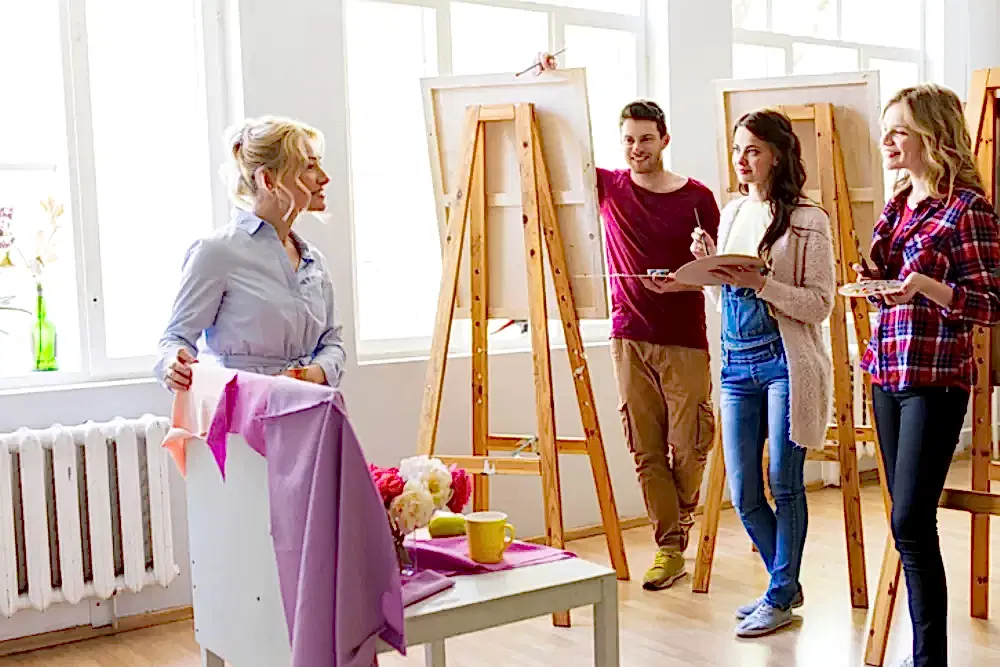 Uygulamali Guzel Sanatlar Liselerine Hazirlik Egitimi